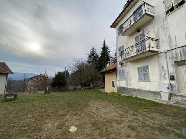 Appartamento in vendita a Urbe