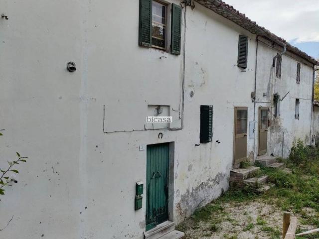 Appartamento in vendita a Urbino PU