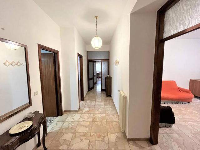 Appartamento in vendita a Urbino PU
