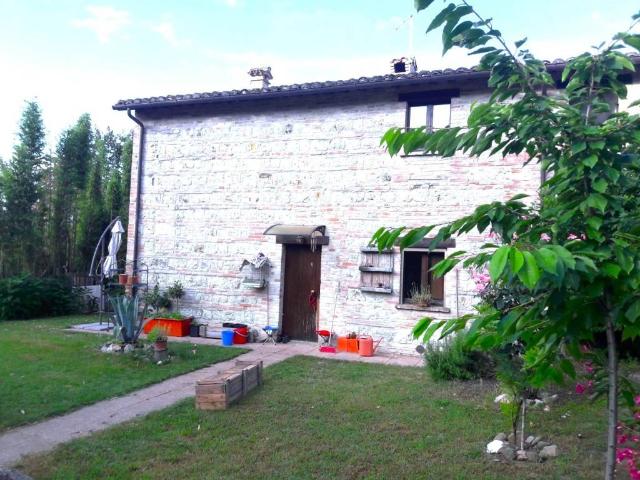 Appartamento in vendita a Urbino PU