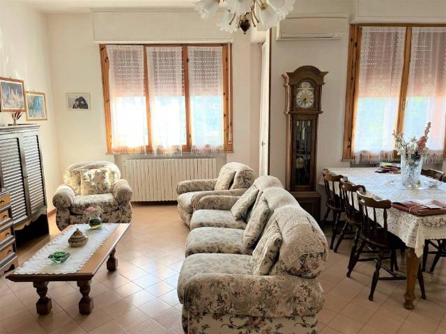 Appartamento in vendita a Urbino PU