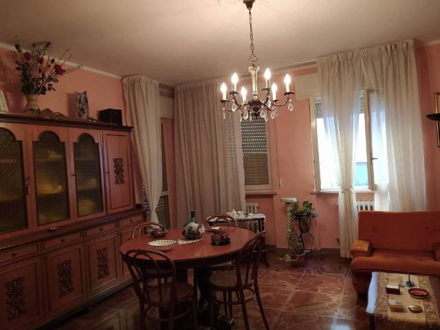 Appartamento in vendita a Urbino PU