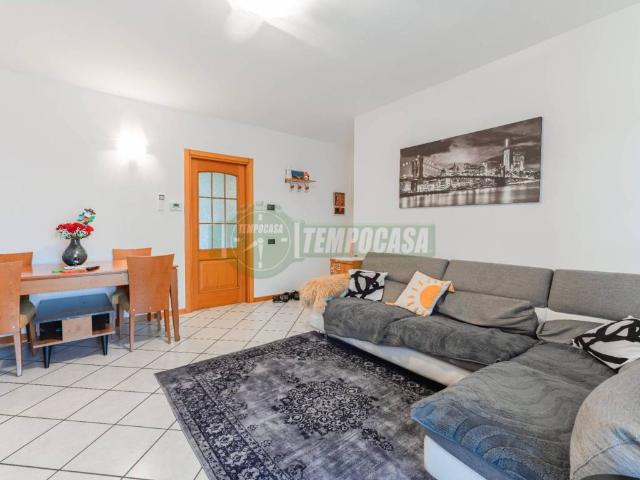 Appartamento in vendita a Urgnano BG