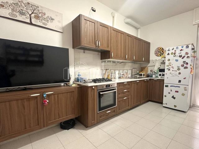 Appartamento in vendita a Usmate Velate