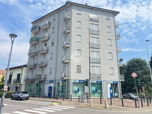 Appartamento in vendita a Usmate Velate MB