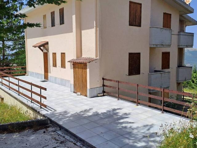 Appartamento in vendita a Ussita MC