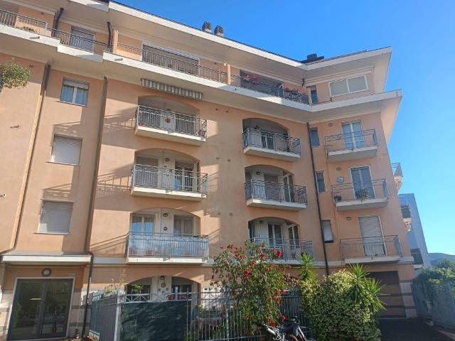 Appartamento in vendita a Vado Ligure SV