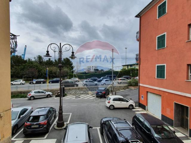 Appartamento in vendita a Vado Ligure