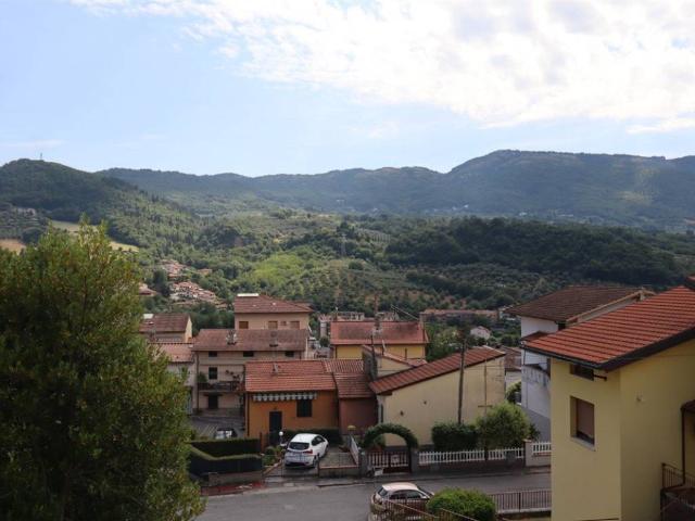 Appartamento in vendita a Vaiano PO