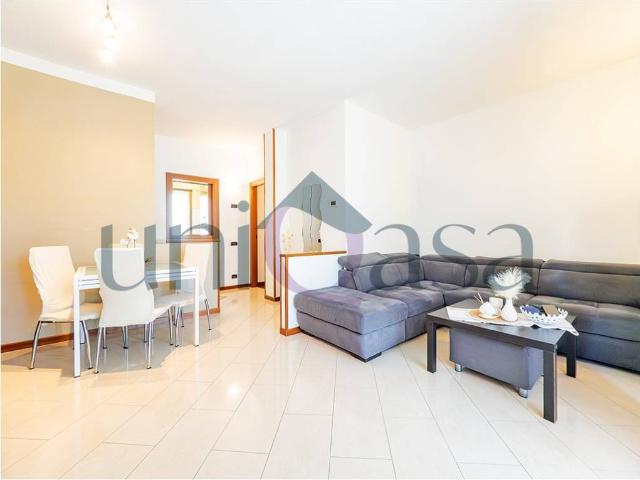 Appartamento in vendita a Valmadrera LC