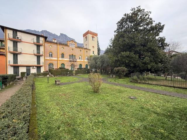 Appartamento in vendita a Valmadrera LC