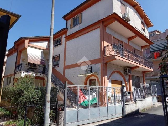 Appartamento in vendita a Valmontone RM