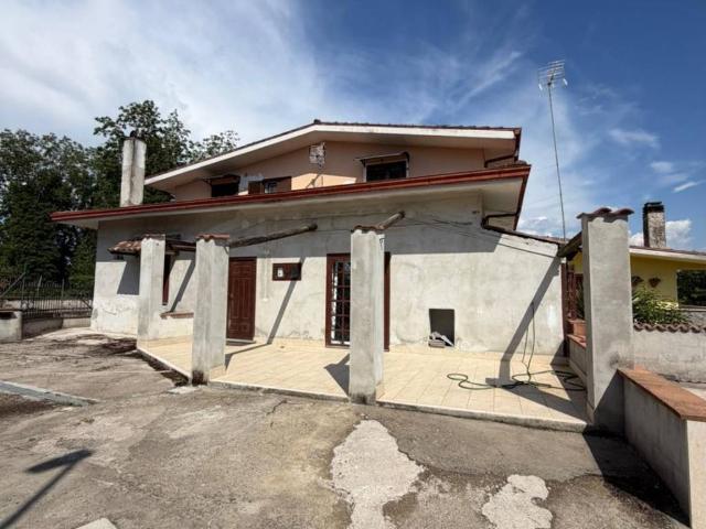 Appartamento in vendita a Valmontone RM