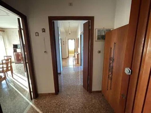 Appartamento in vendita a Valentano VT