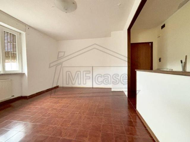 Appartamento in vendita a Valentano VT