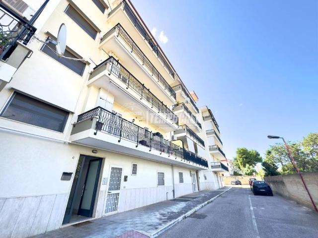 Appartamento in vendita a Valenzano BA