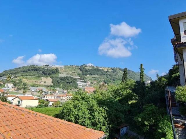 Appartamento in vendita a Vallecrosia IM