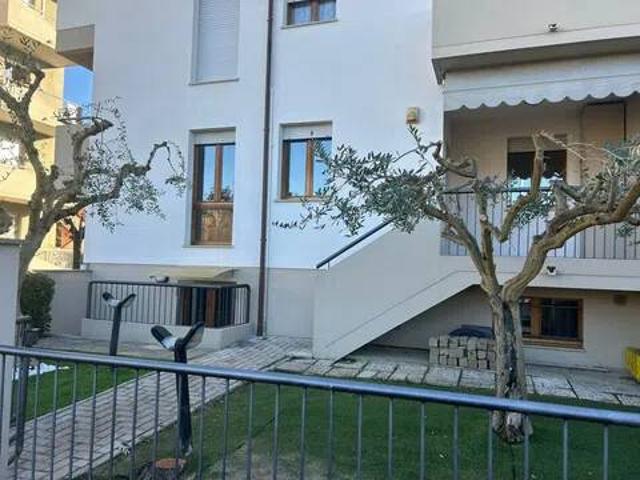 Appartamento in vendita a Vallefoglia PU