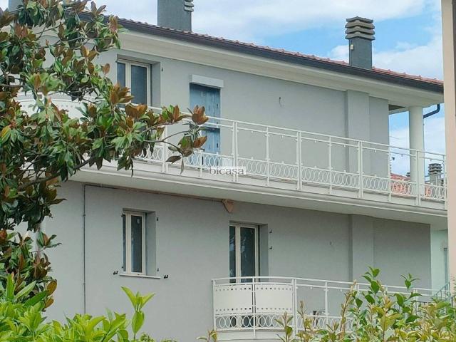 Appartamento in vendita a Vallefoglia PU