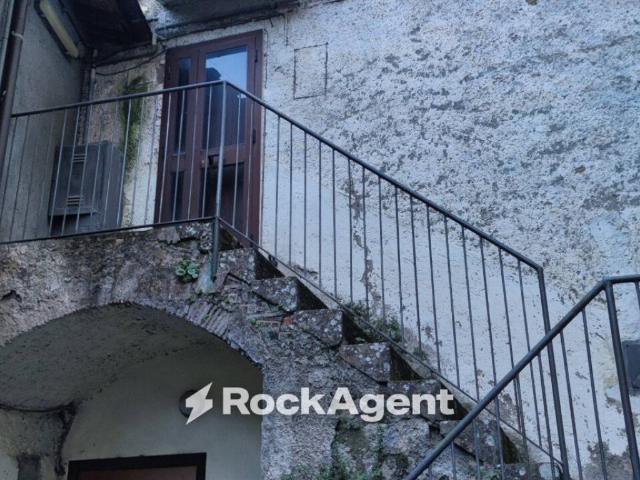 Appartamento in vendita a Vallerano VT