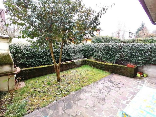 Appartamento in vendita a Valsamoggia via Giusti, 125