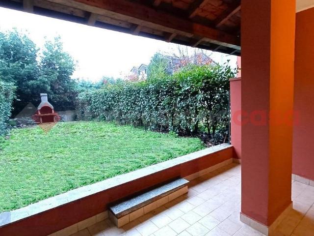 Appartamento in vendita a Vaprio D'Adda