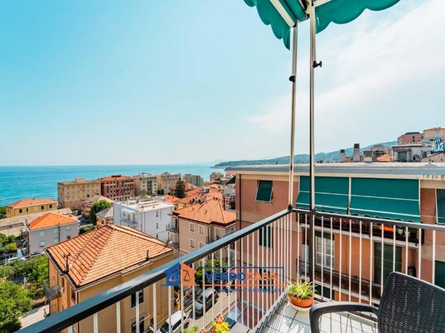 Appartamento in vendita a Varazze SV