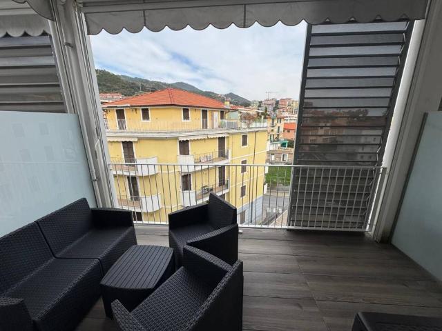 Appartamento in vendita a Varazze SV