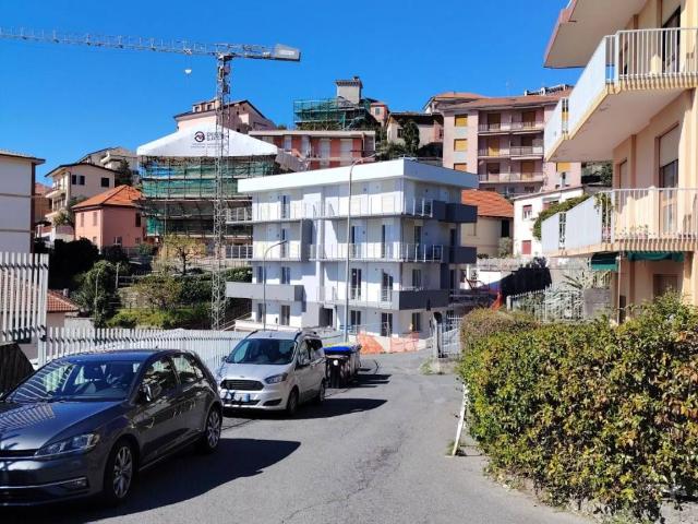 Appartamento in vendita a Varazze SV