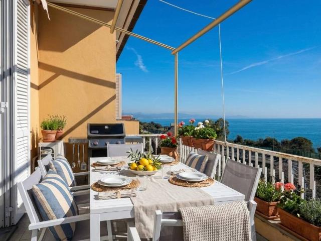 Appartamento in vendita a Varazze SV