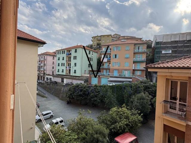 Appartamento in vendita a Varazze SV