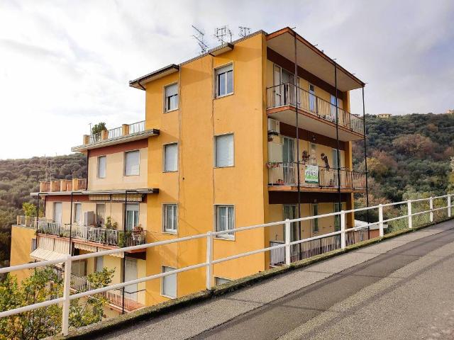Appartamento in vendita a Varazze SV