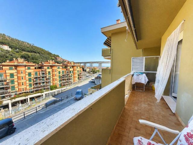 Appartamento in vendita a Varazze SV
