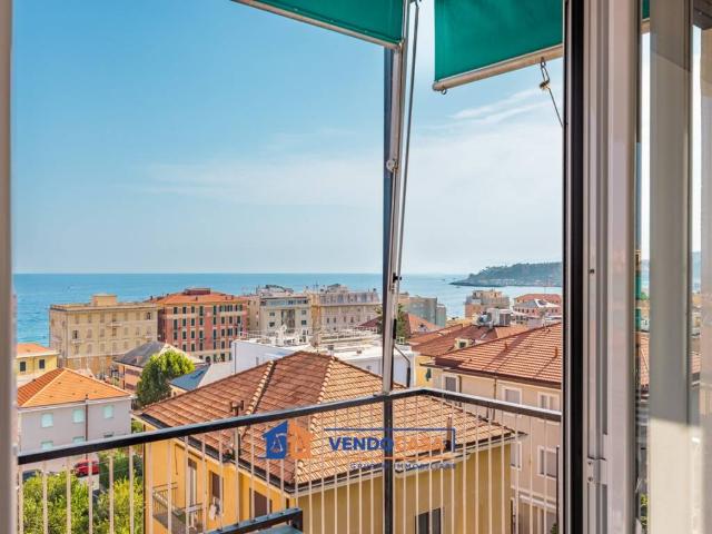 Appartamento in vendita a Varazze SV