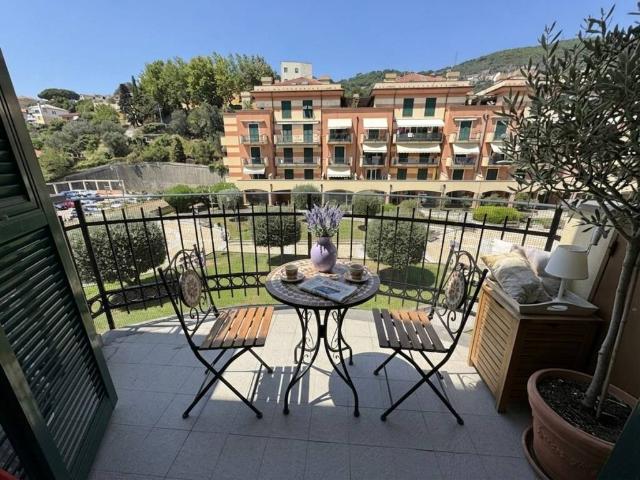 Appartamento in vendita a Varazze SV