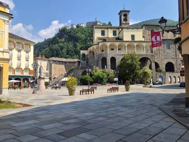 Appartamento in vendita a Varallo VC