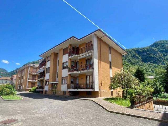 Appartamento in vendita a Varallo VC