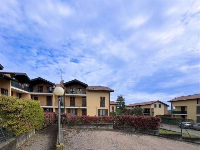 Appartamento in vendita a Varano Borghi VA