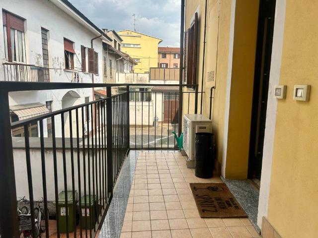 Appartamento in vendita a Varedo MB