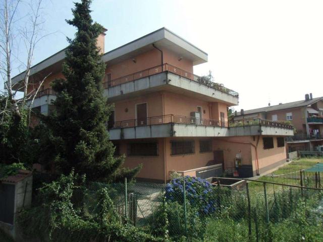 Appartamento in vendita a Varese