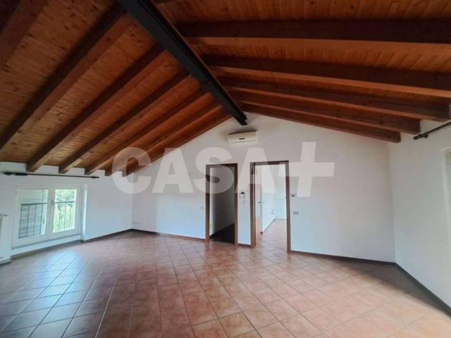Appartamento in vendita a Varese