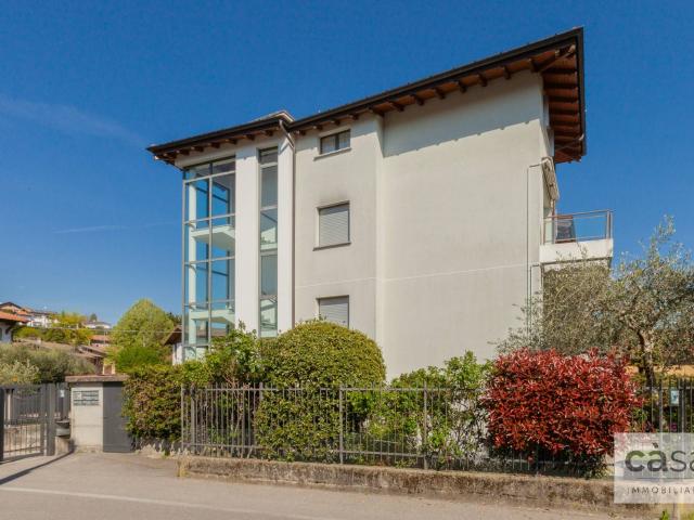 Appartamento in vendita a Varese