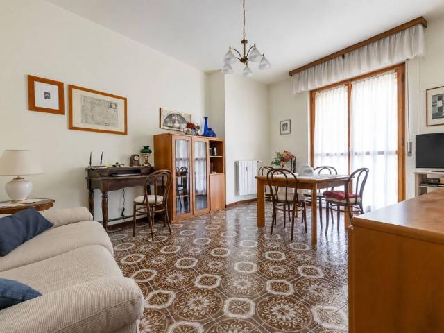 Appartamento in vendita a Varese VA