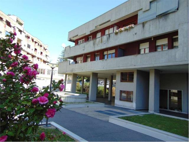 Appartamento in vendita a Varese VA