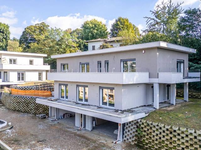 Appartamento in vendita a Varese VA