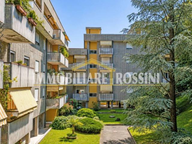 Appartamento in vendita a Varese VA