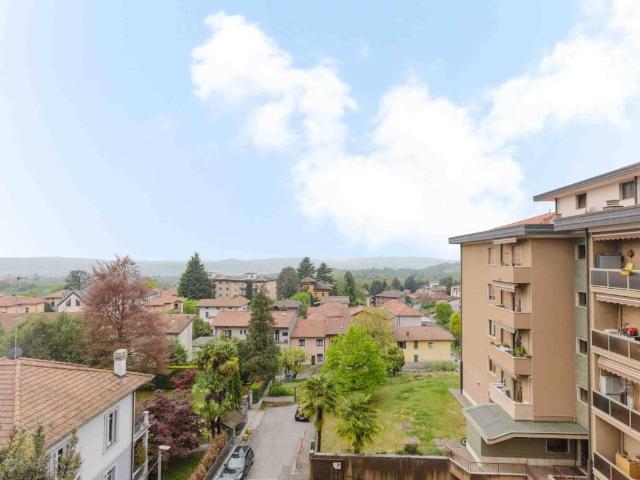 Appartamento in vendita a Varese VA