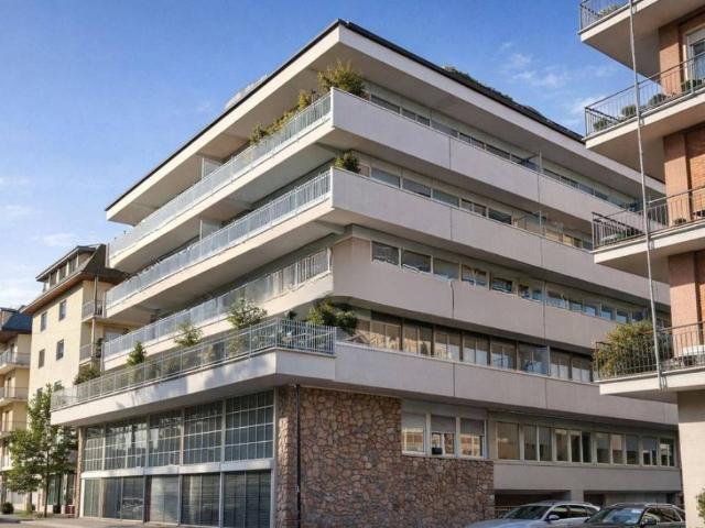 Appartamento in vendita a Varese VA