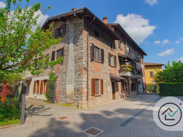 Appartamento in vendita a Varese VA