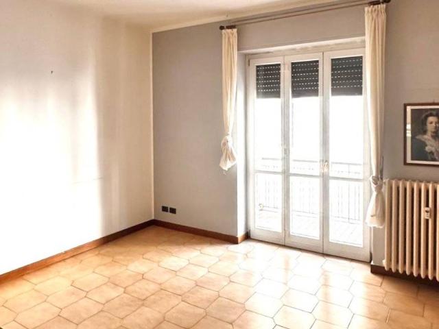 Appartamento in vendita a Varese VA